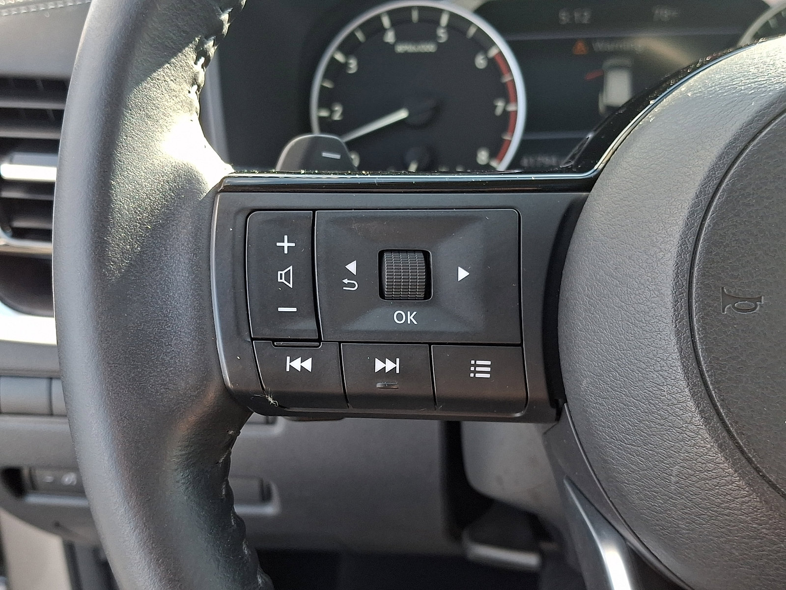 Certified 2021 Nissan Rogue SL w/ Premium Package AWD/4WD image 22