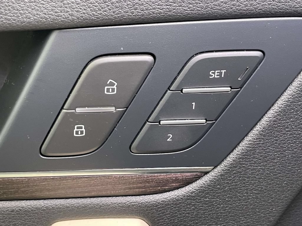 Certified 2023 Audi Q5 2.0T Premium Plus w/ Premium Plus Package AWD/4WD image 34