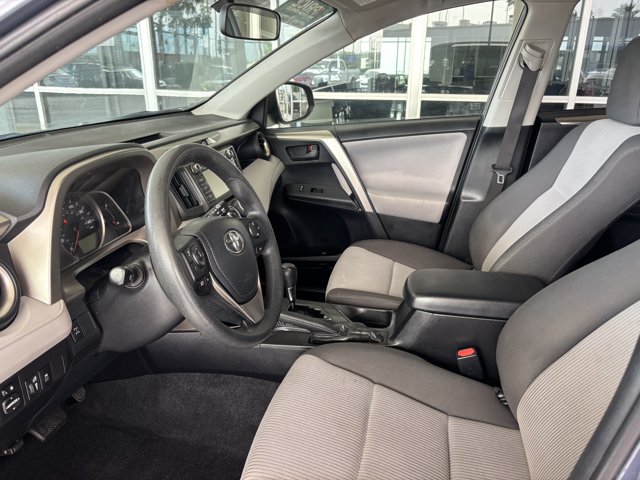 Used 2014 Toyota RAV4 LE AWD/4WD image 9
