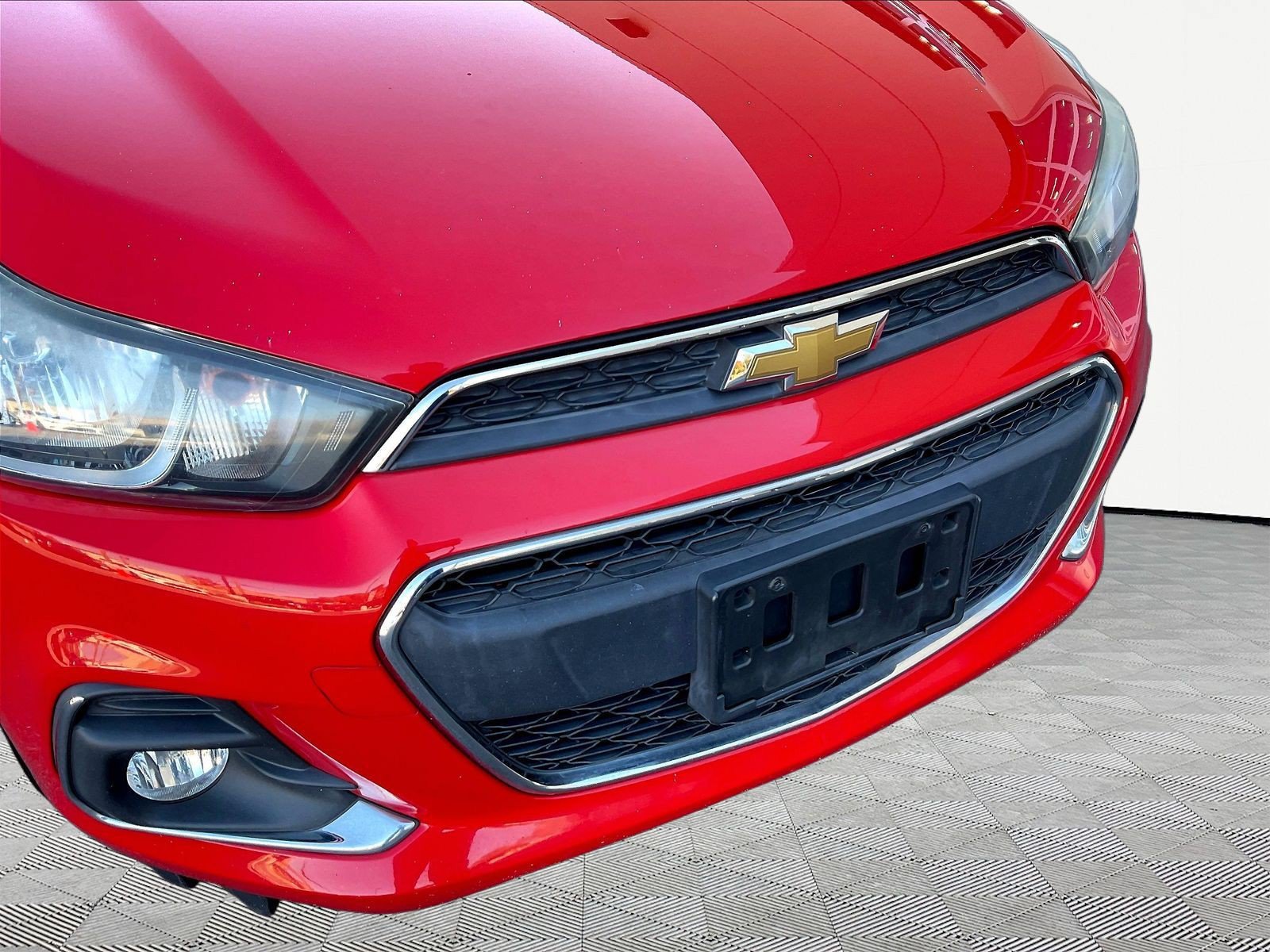 Used 2016 Chevrolet Spark LT FWD image 31