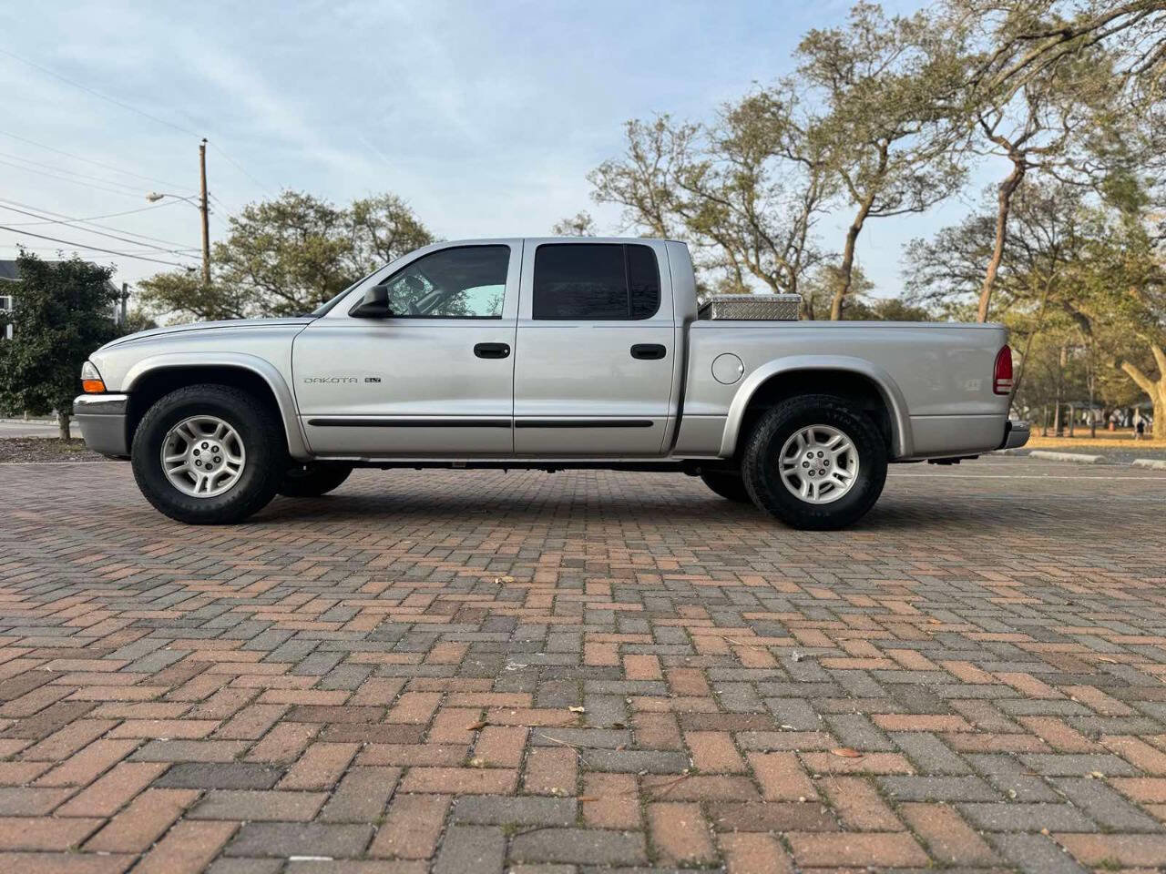 Used 2002 Dodge Dakota SLT image 9