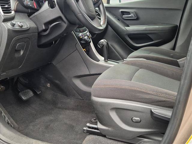 Certified 2019 Chevrolet Trax LS FWD image 22
