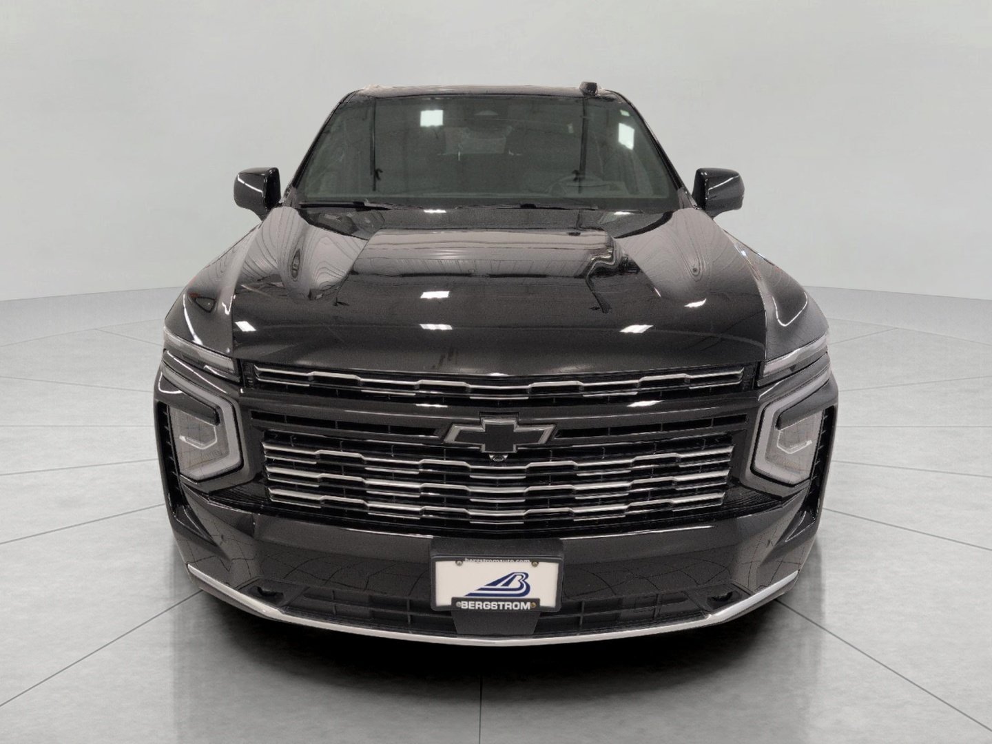 Certified 2025 Chevrolet Tahoe High Country AWD/4WD image 13