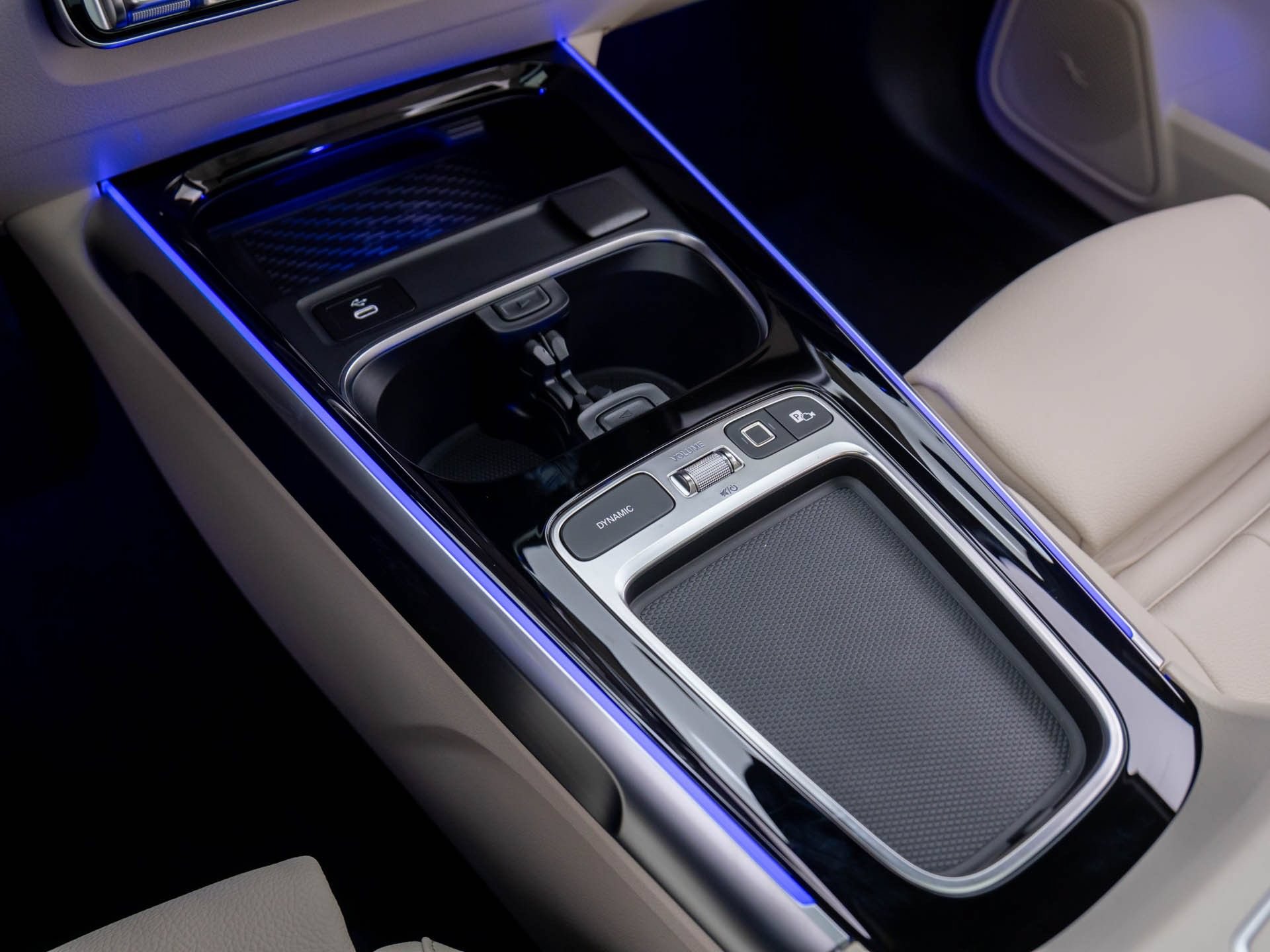 New 2026 Mercedes-Benz GLB 250 4MATIC image 12