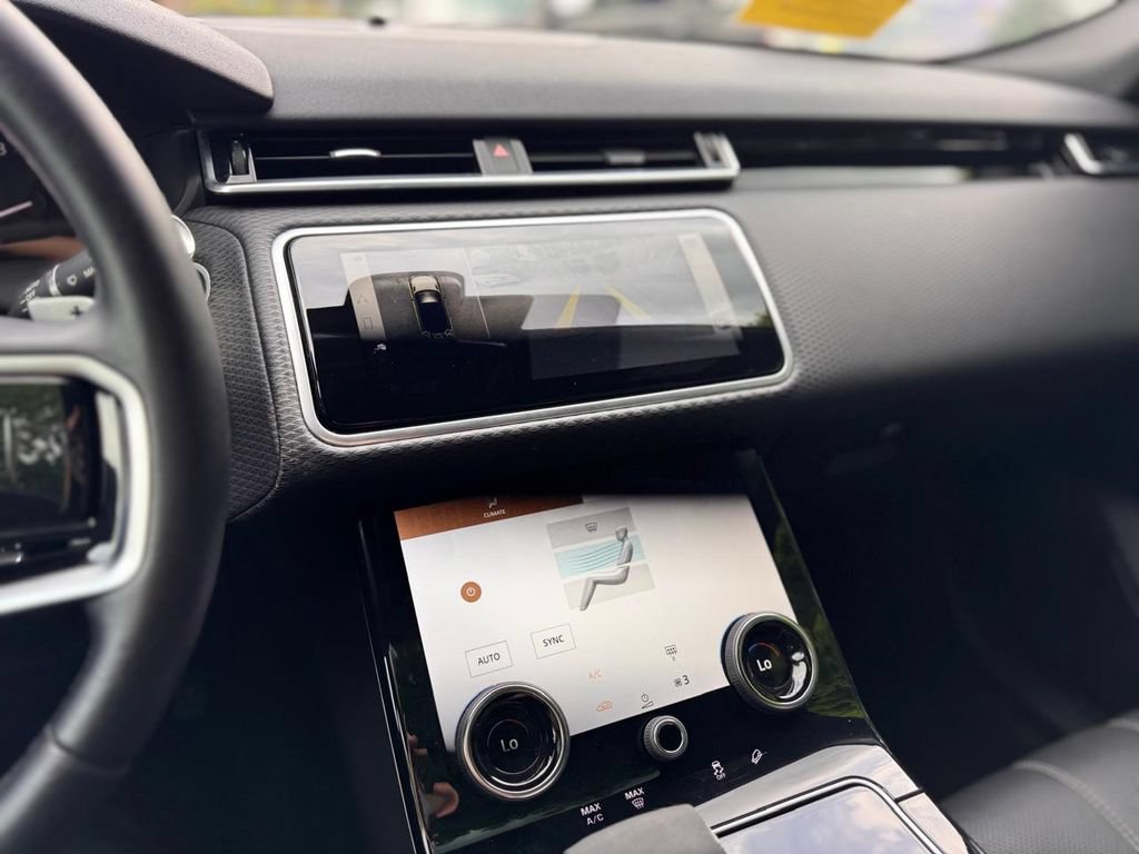Used 2021 Land Rover Range Rover Velar S AWD/4WD image 15