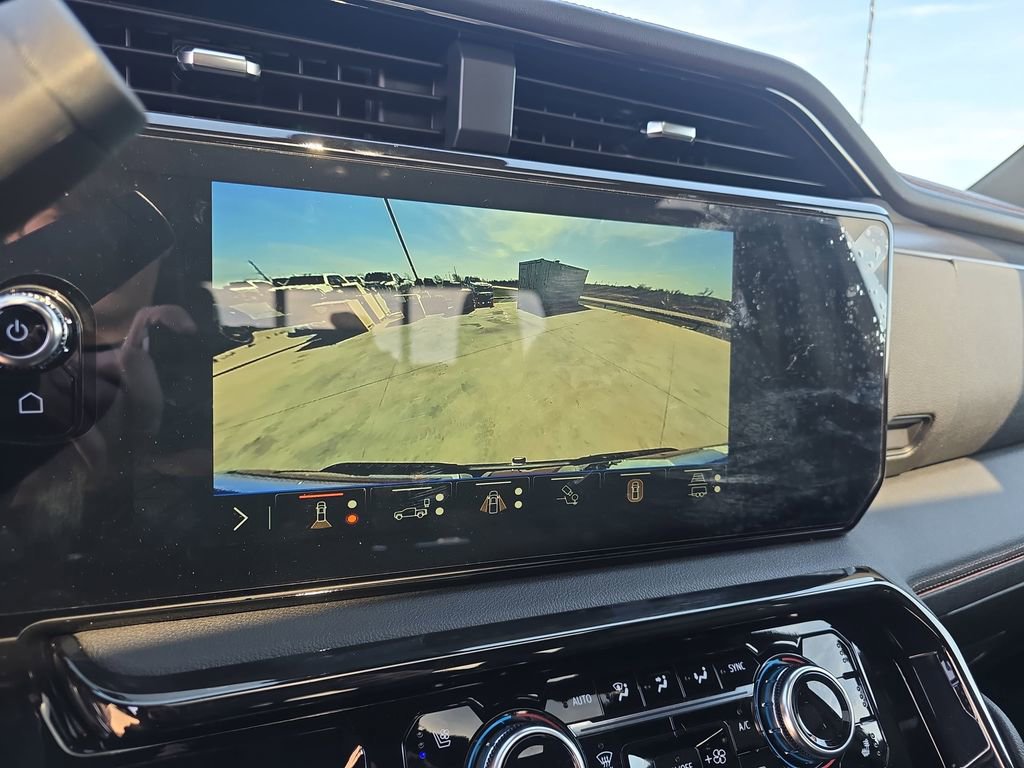 New 2026 GMC Sierra 2500 AT4 w/ AT4 Premium Plus Package AWD/4WD image 23