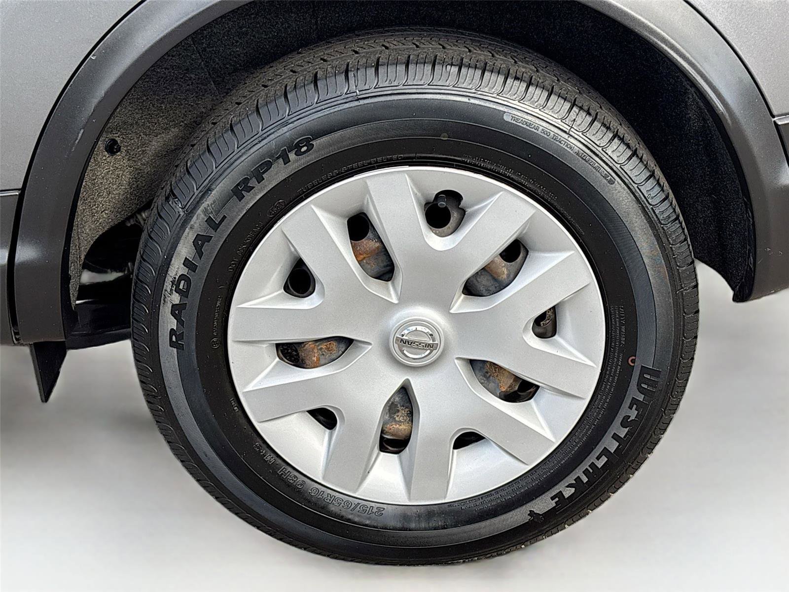 Used 2019 Nissan Rogue Sport S image 31