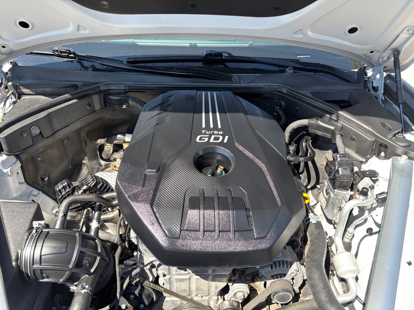 Used 2023 Genesis G70 2.0T w/ Sport Prestige Package RWD image 17