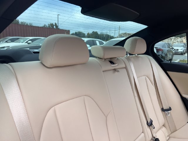 Used 2019 BMW 330i Sedan w/ Convenience Package RWD image 30