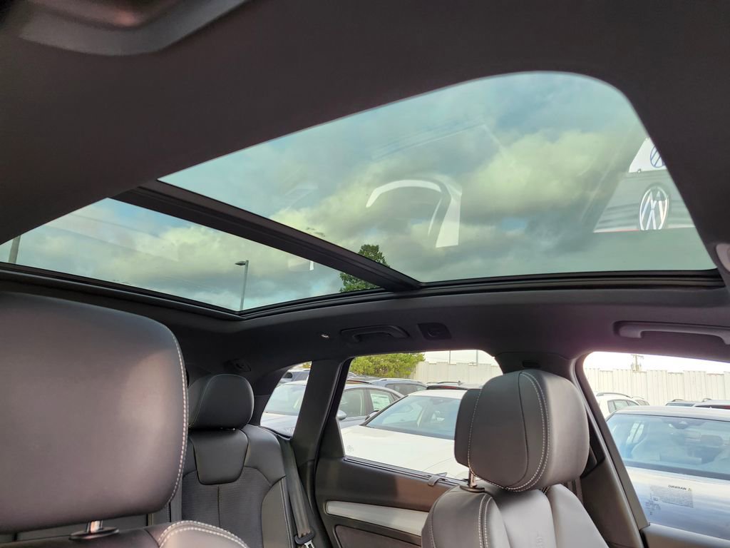 Used 2024 Audi Q5 e Prestige image 21