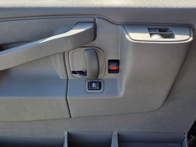 Used 2021 Chevrolet Express 2500 w/ Driver Convenience Package image 30