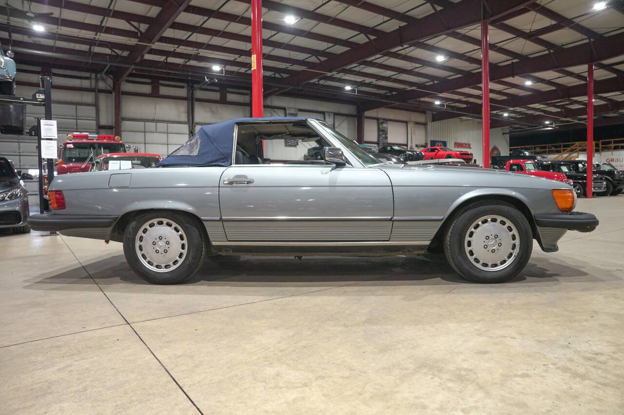 Used 1989 Mercedes-Benz 560 SL image 23