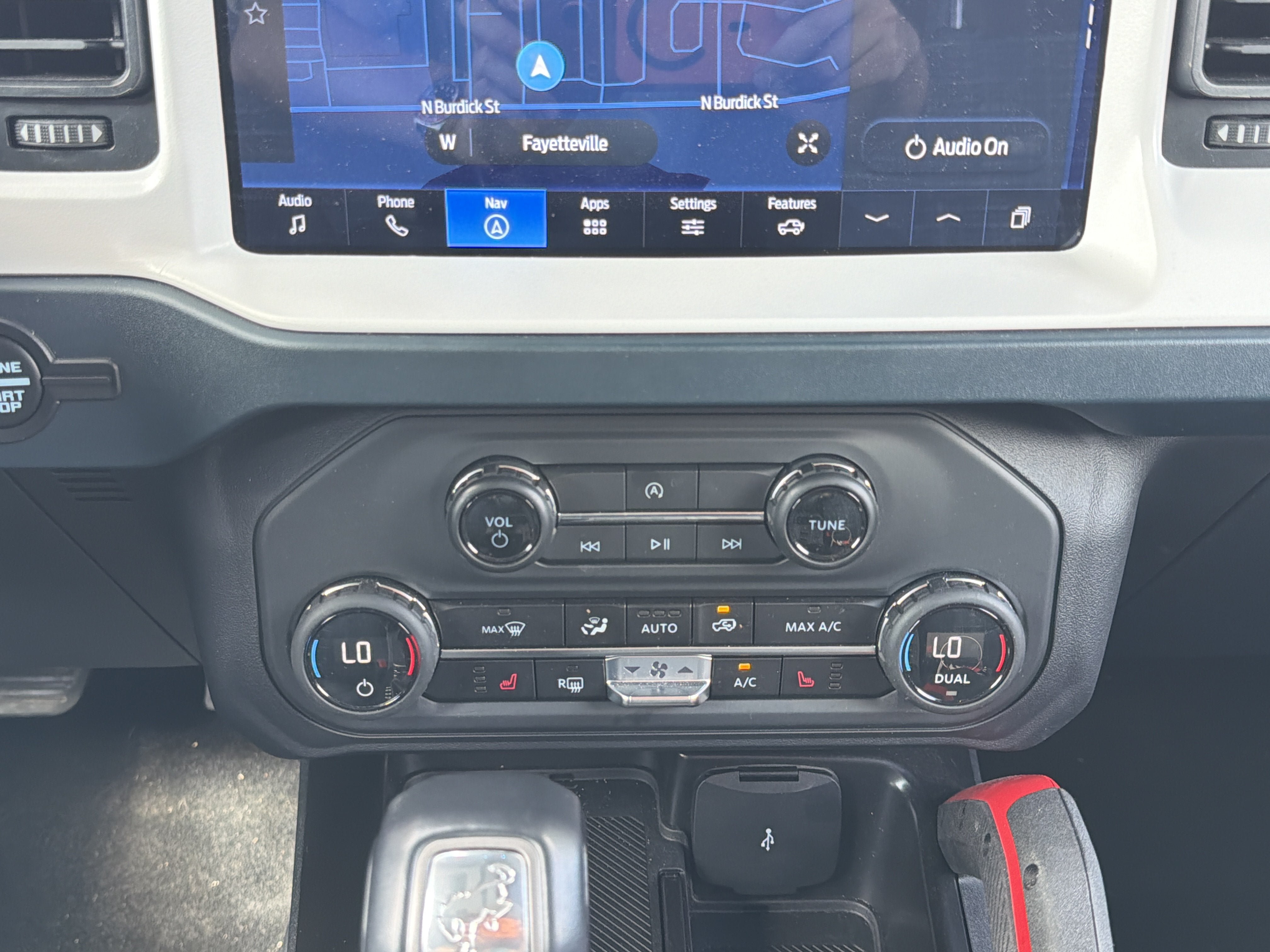Used 2025 Ford Bronco Heritage Edition AWD/4WD image 18