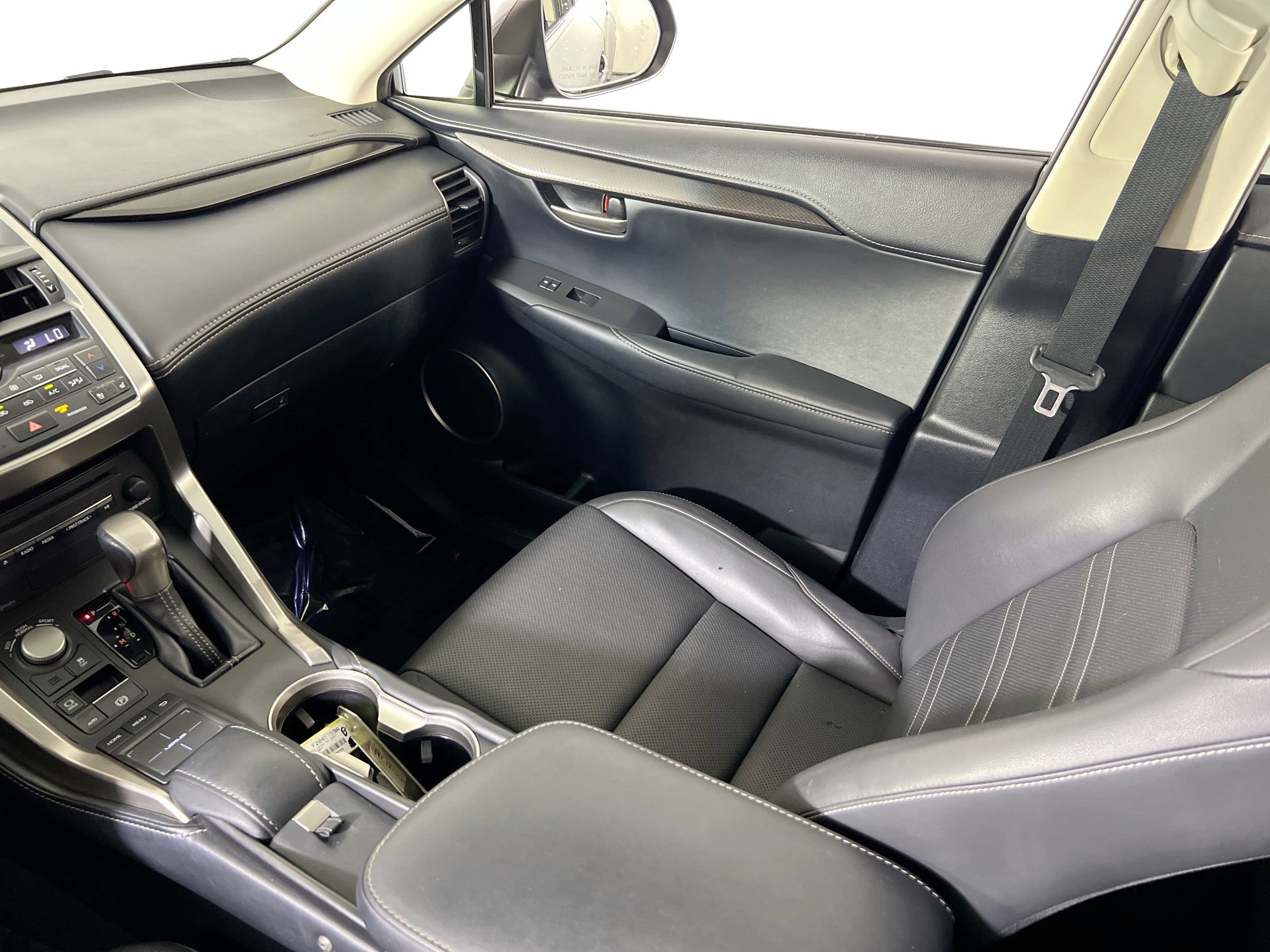 Used 2015 Lexus NX 200t AWD w/ Premium Package image 24