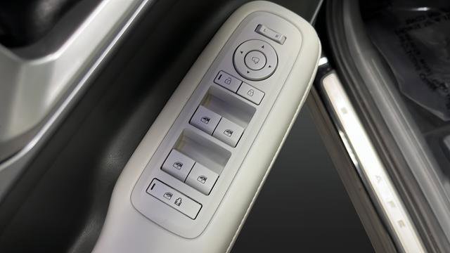 Used 2024 Hyundai Santa Fe Calligraphy AWD/4WD image 21