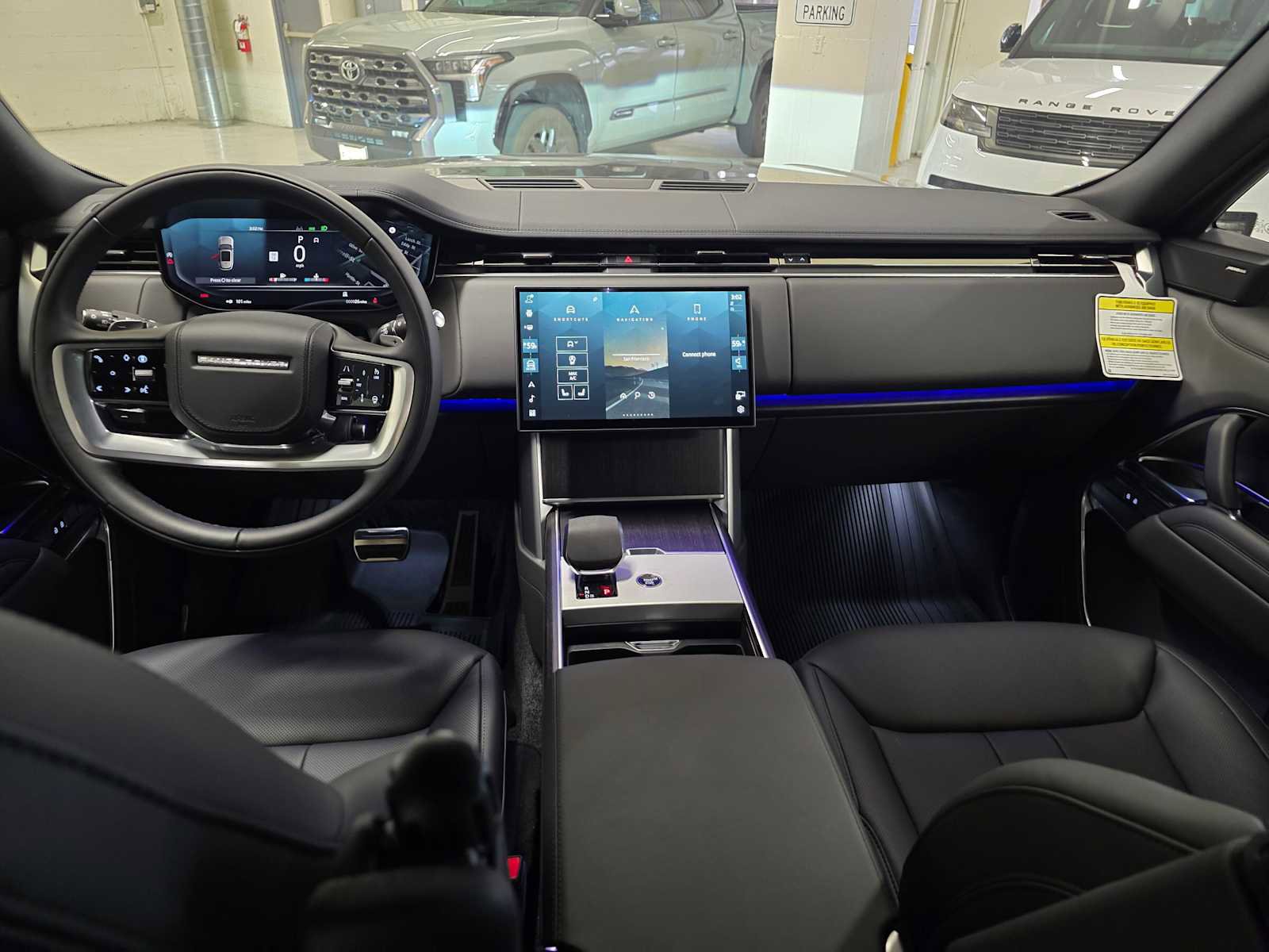 New 2026 Land Rover Range Rover SE image 19