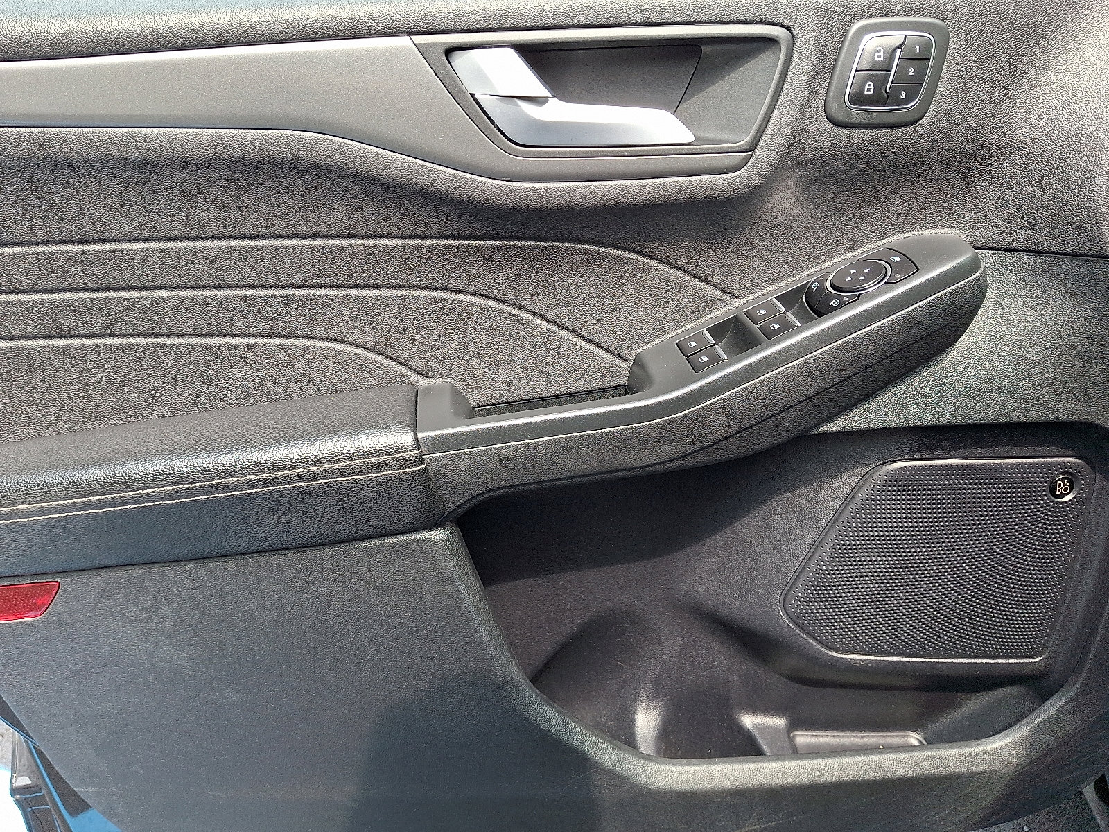 Used 2023 Ford Escape Active w/ Tech Pack #2 image 12