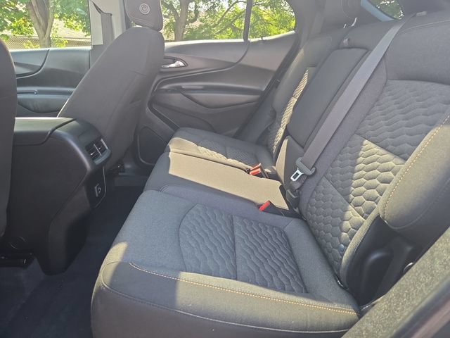 Used 2020 Chevrolet Equinox LT AWD/4WD image 14