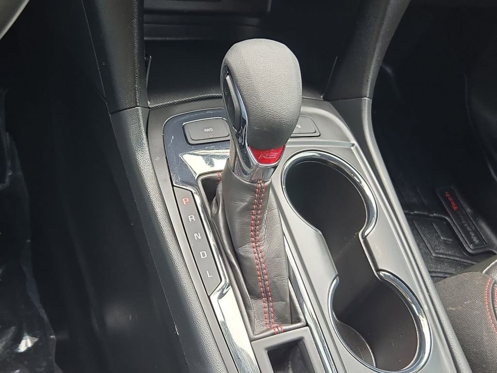 Used 2024 Chevrolet Equinox RS w/ RS Leather Package image 20