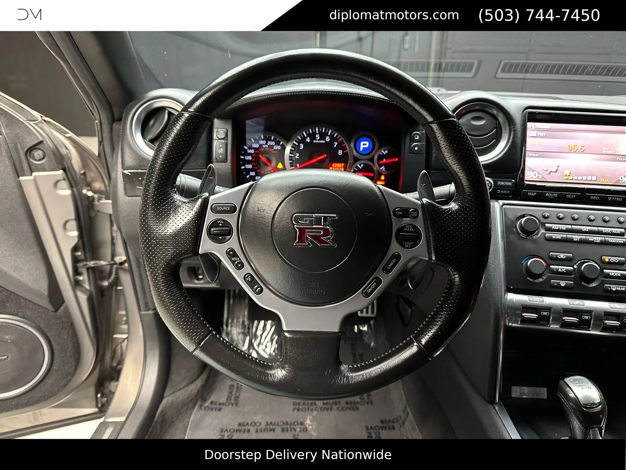 Used 2009 Nissan GT-R Premium image 22
