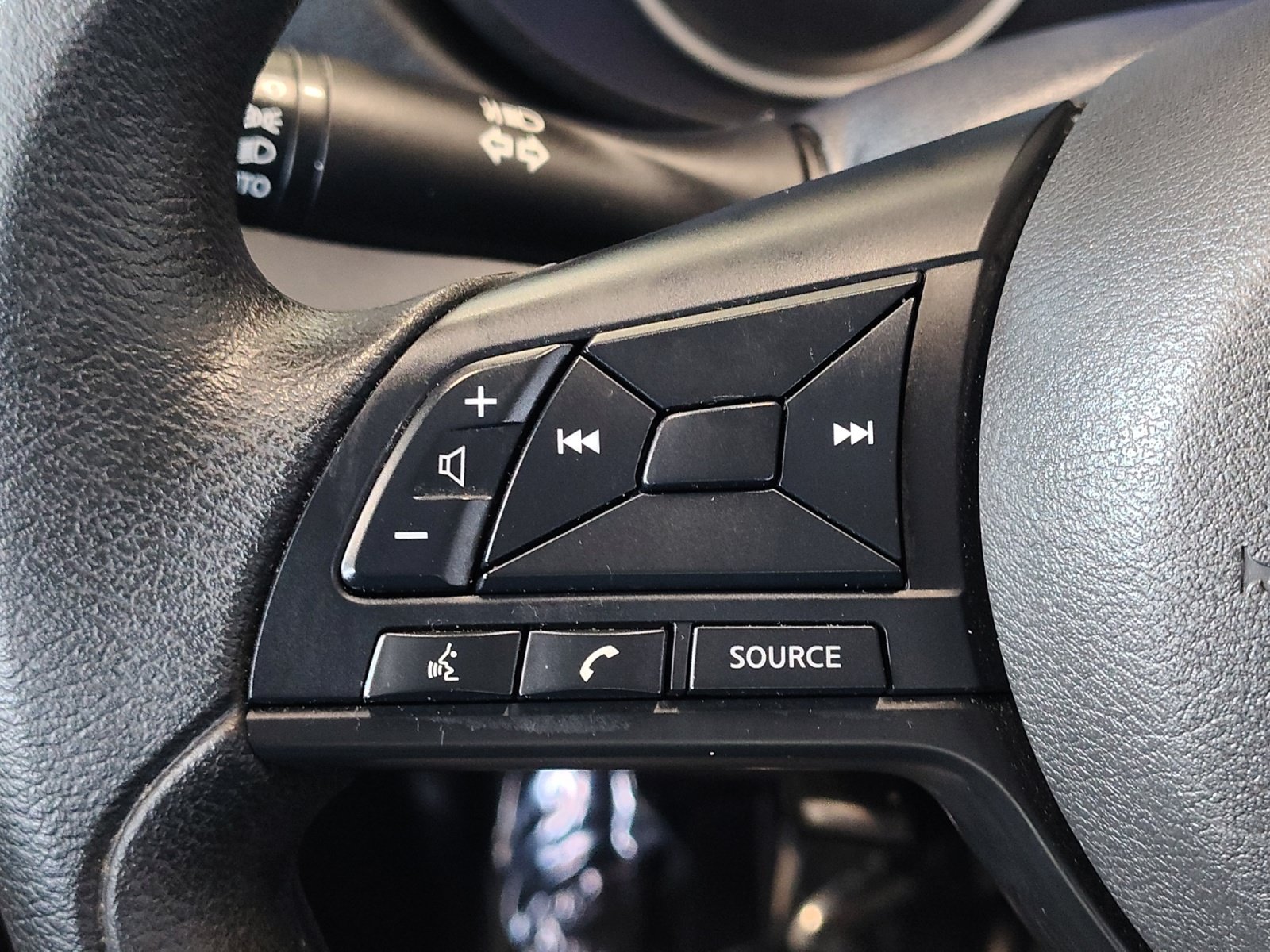 Used 2024 Nissan Versa S w/ S Plus Package FWD image 18