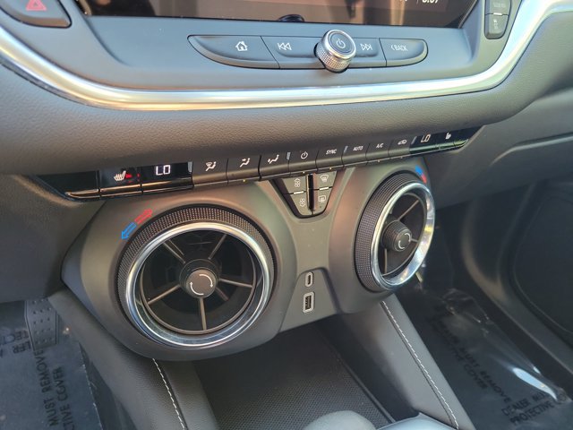 Used 2024 Chevrolet Blazer LT w/ Driver Confidence Package FWD image 30