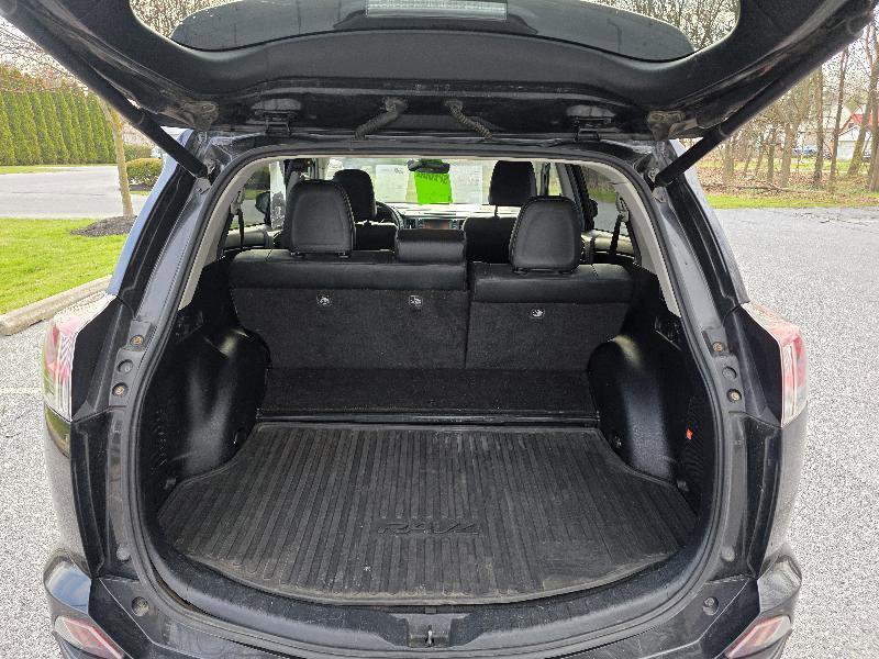 Used 2017 Toyota RAV4 Limited w/ Advanced Technology Package AWD/4WD image 15