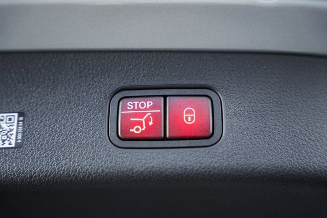 New 2026 Mercedes-Benz GLC 300 4MATIC image 11