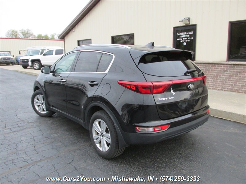 Used 2019 Kia Sportage LX w/ LX Popular Package AWD/4WD image 4