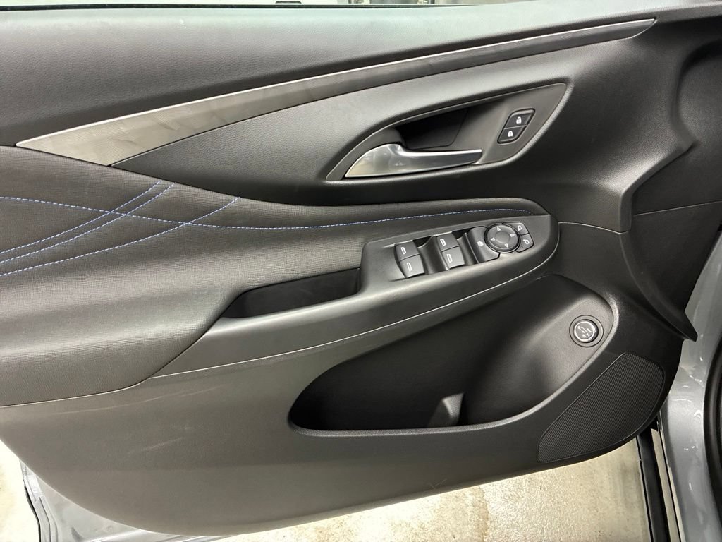 New 2026 Buick Envista Sport Touring w/ Convenience I Package FWD image 22