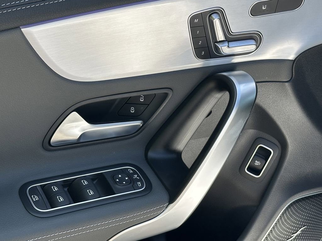 Certified 2025 Mercedes-Benz CLA 35 AMG 4MATIC image 12