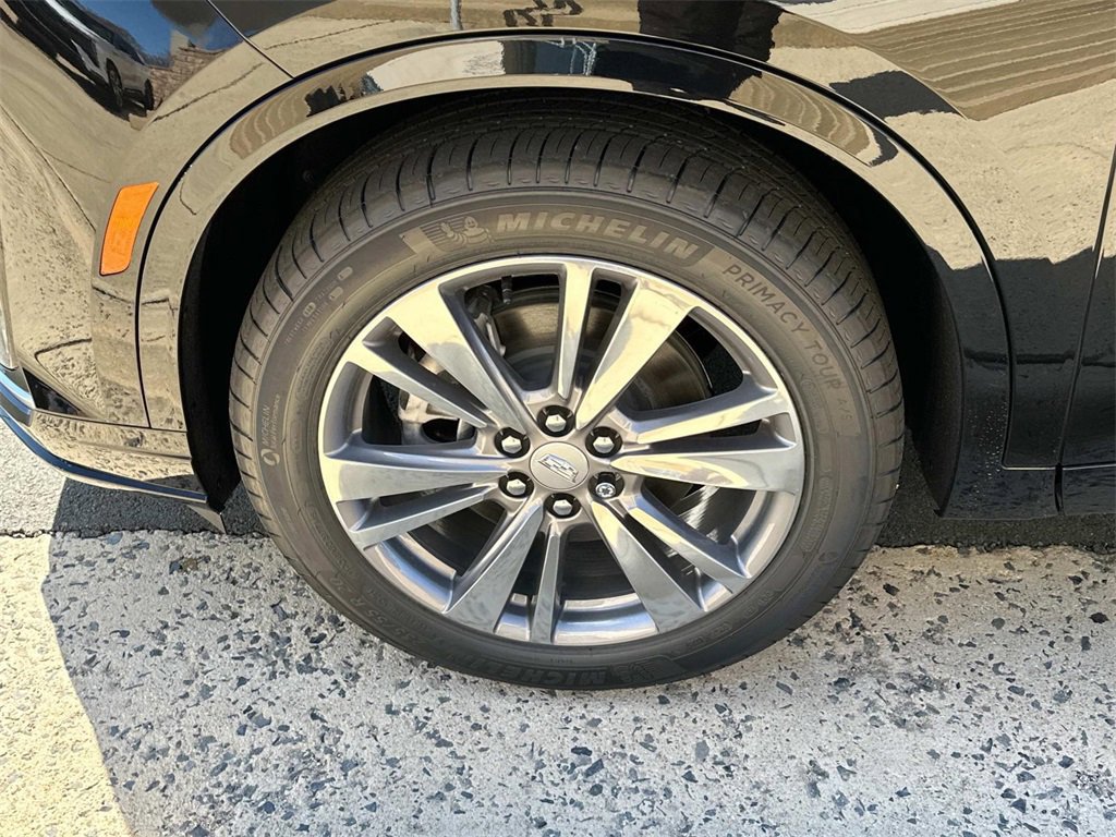 New 2025 Cadillac XT6 Premium Luxury image 7