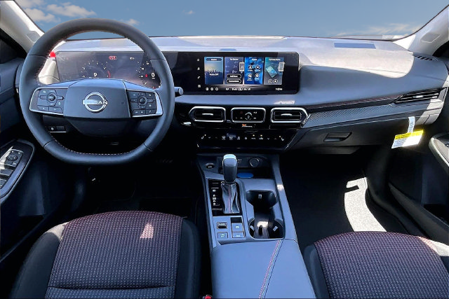 New 2027 Nissan Sentra SR w/ SR All Weather Package FWD image 5