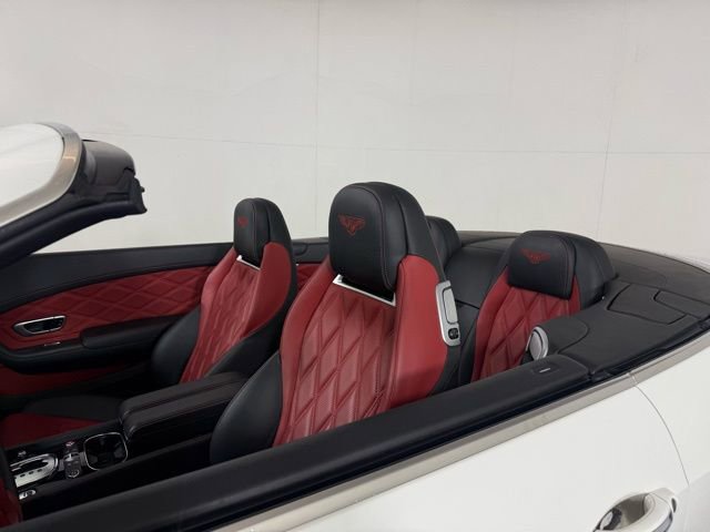 Used 2015 Bentley Continental GT V8 S image 39