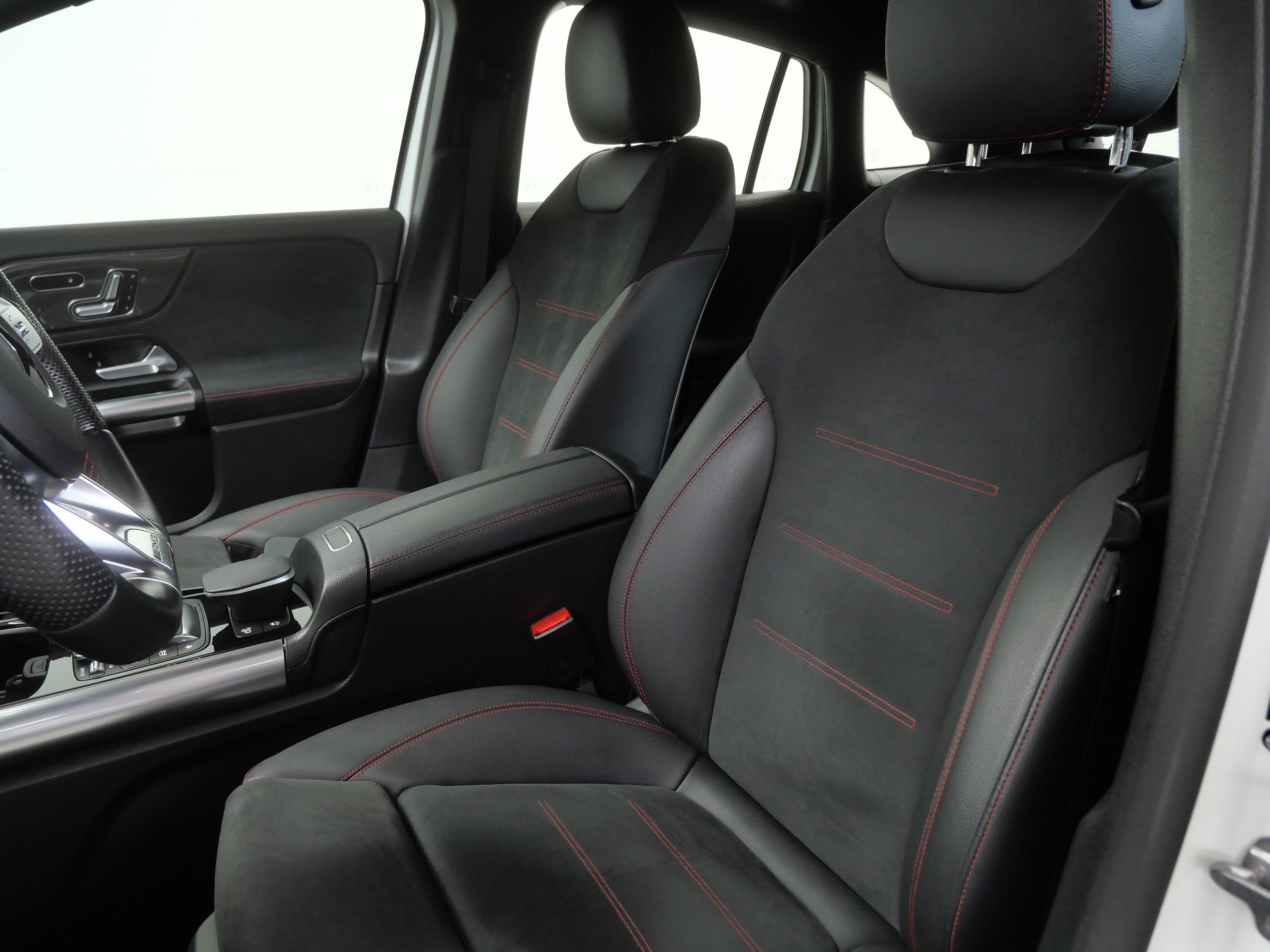 Certified 2023 Mercedes-Benz GLA 35 AMG 4MATIC image 8