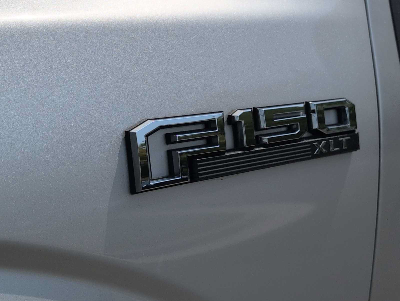 Used 2016 Ford F150 XLT RWD image 13
