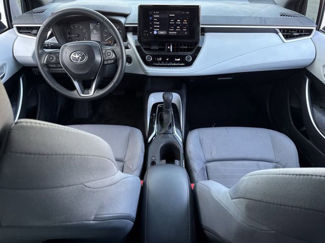 Used 2025 Toyota Corolla SE w/ Convenience Package image 11