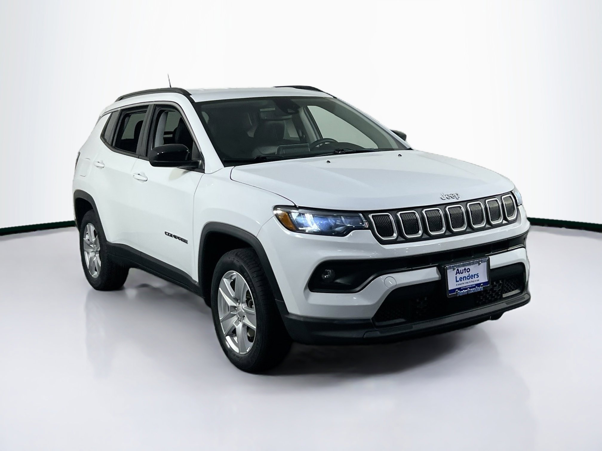 Used 2022 Jeep Compass Latitude w/ Convenience Group image 3