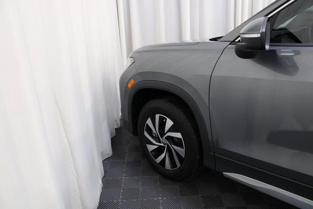 New 2025 Volkswagen Tiguan S AWD/4WD image 19