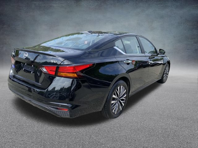 Used 2024 Nissan Altima 2.5 SV FWD image 21