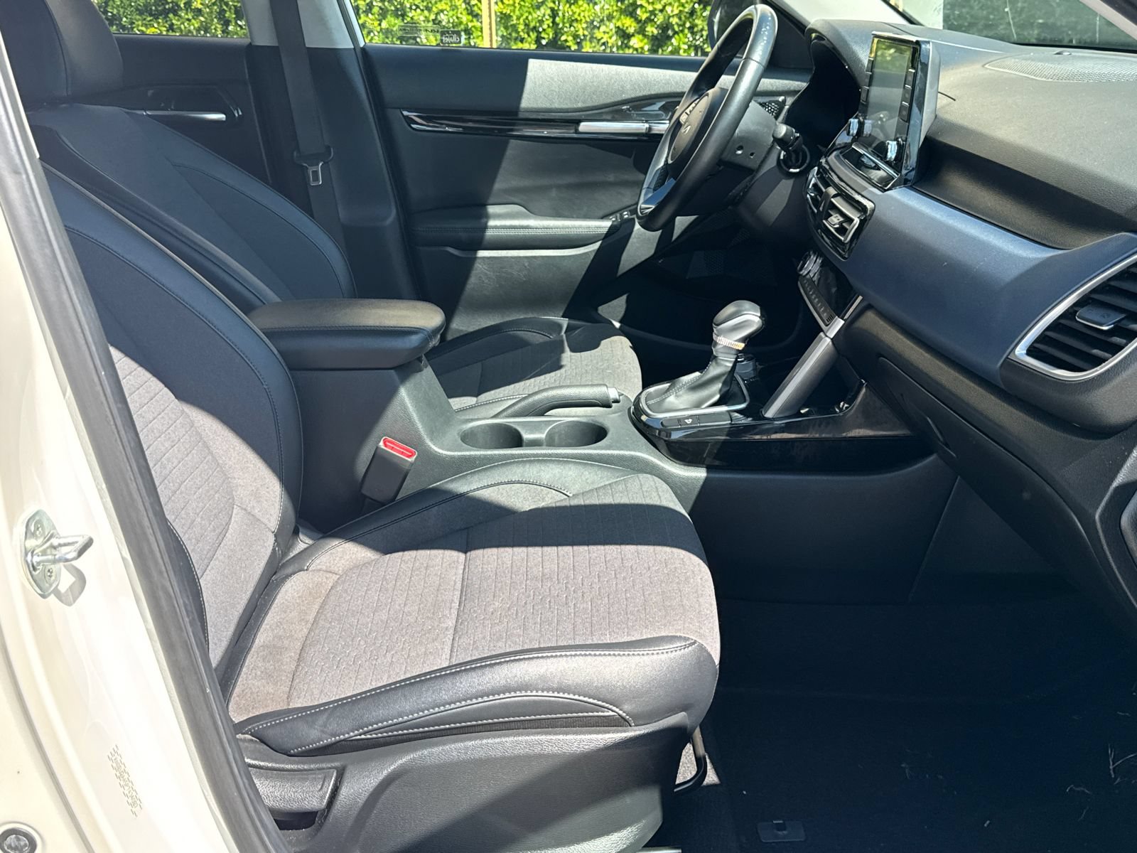 Used 2023 Kia Seltos S FWD image 13