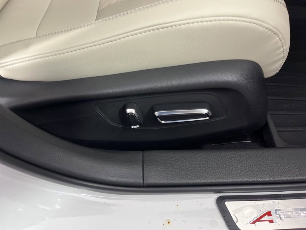 New 2026 Acura Integra A-Spec image 9