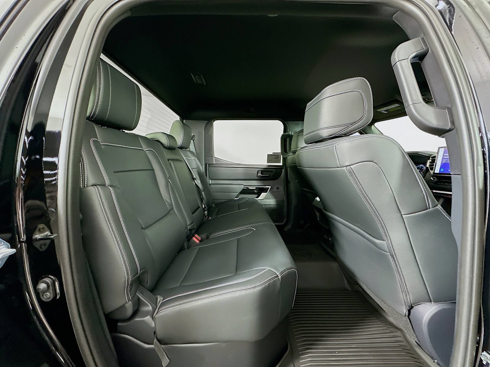 New 2026 Toyota Tundra Limited AWD/4WD image 27