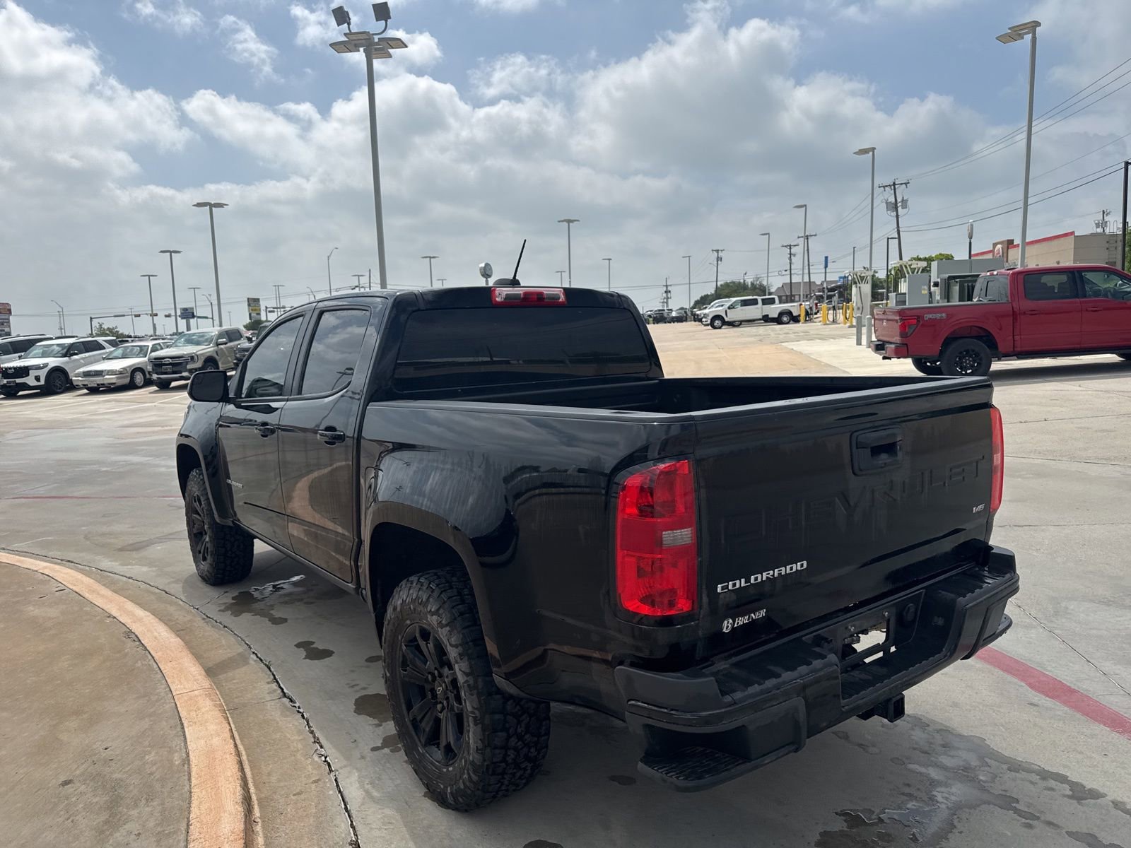 Used 2022 Chevrolet Colorado LT RWD image 7