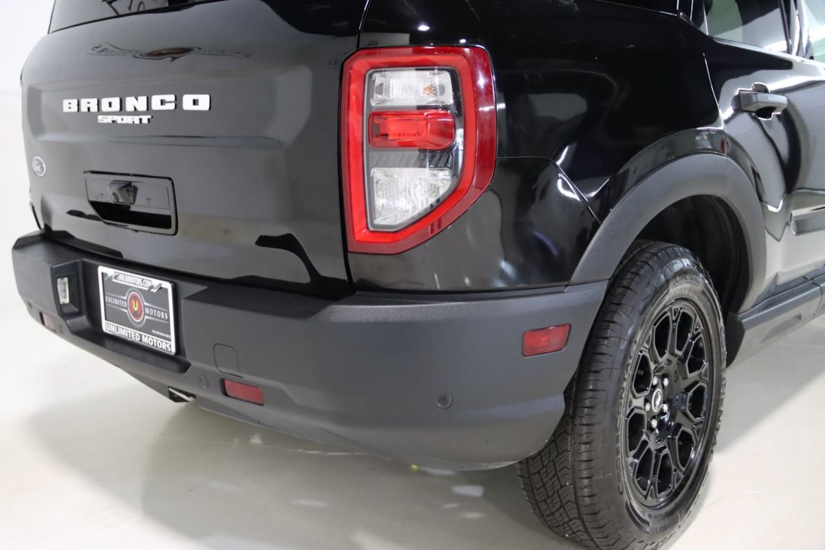 Used 2025 Ford Bronco Sport Badlands AWD/4WD image 10