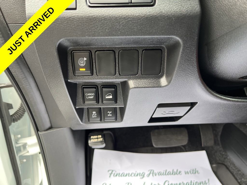 Used 2024 Nissan Frontier PRO-4X w/ Technology Package image 22