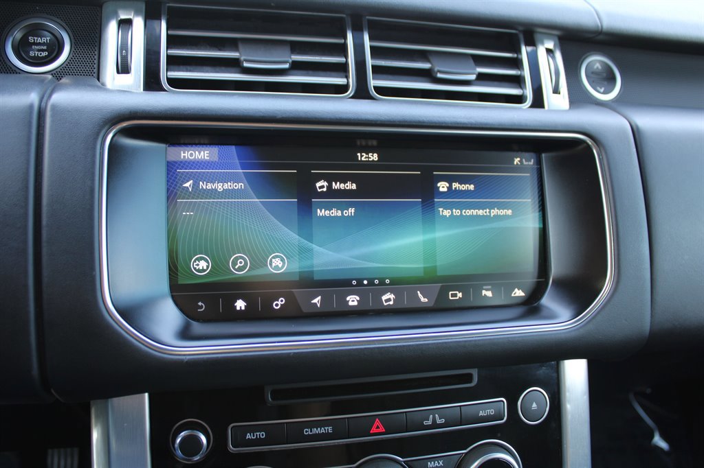 Used 2017 Land Rover Range Rover HSE image 25