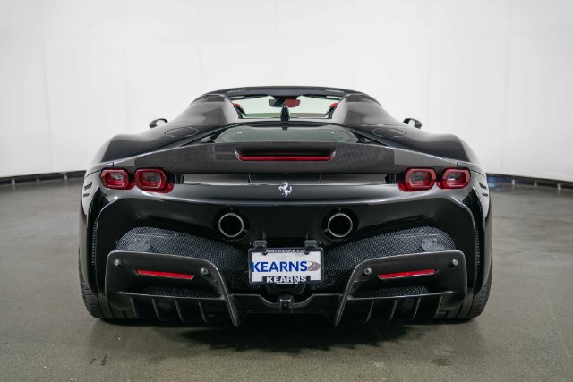 Used 2022 Ferrari SF90 Spider AWD/4WD image 7