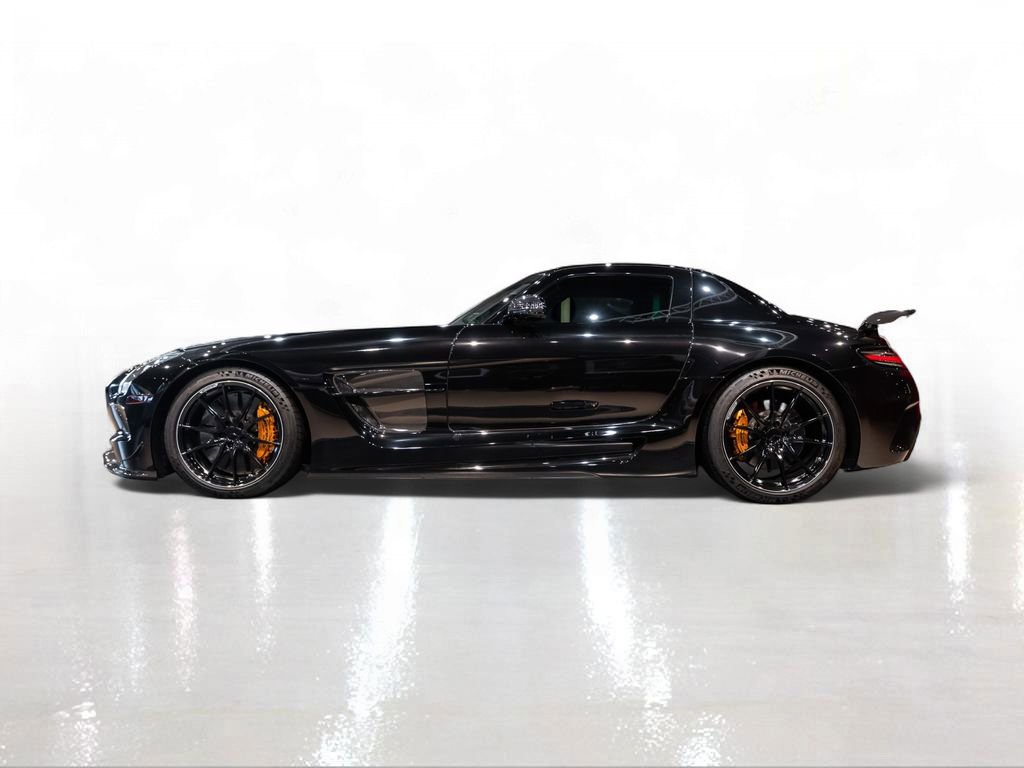 Used 2014 Mercedes-Benz SLS AMG Black Series image 3