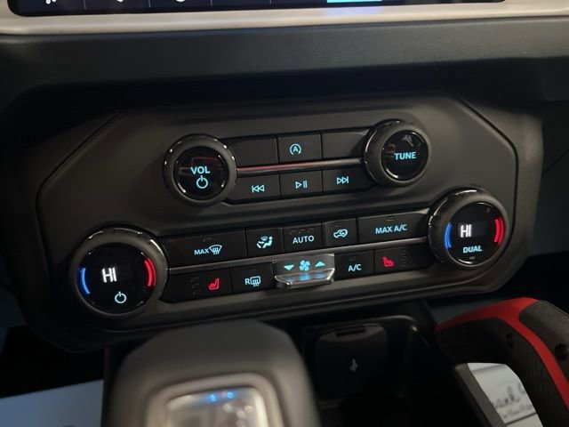 Used 2025 Ford Bronco Heritage Edition image 36